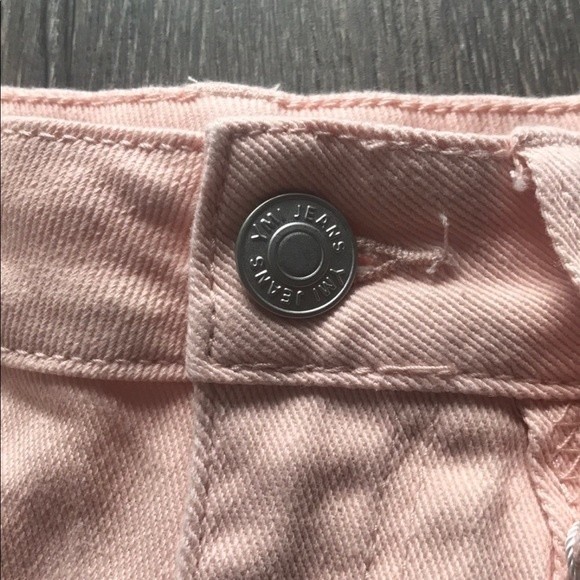 SOLD ✨ YMI Dream Vintage Shorts - Picture 4 of 10